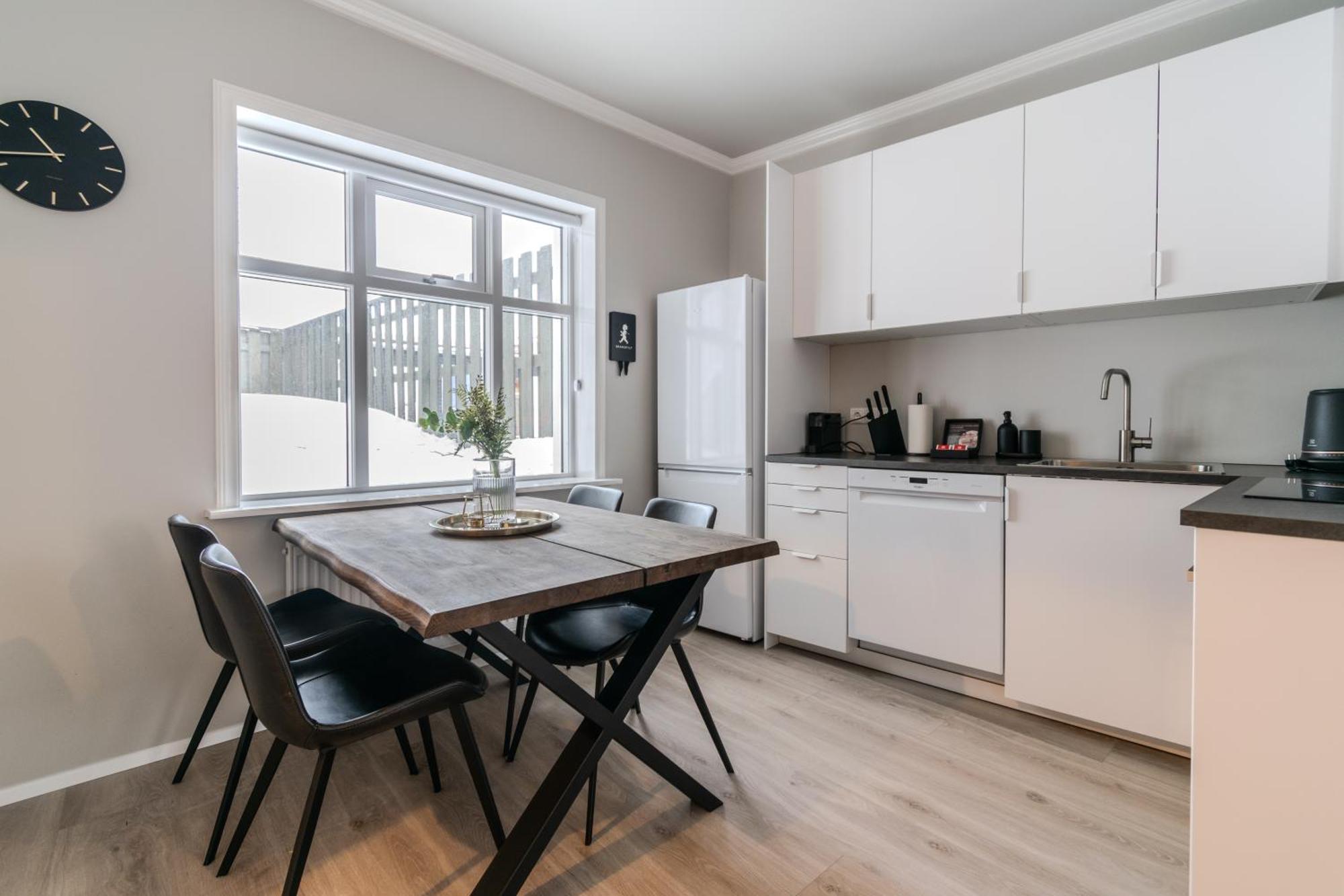 Framnesvegur - Two Bedroom Central Apartment Рейк'явік Екстер'єр фото